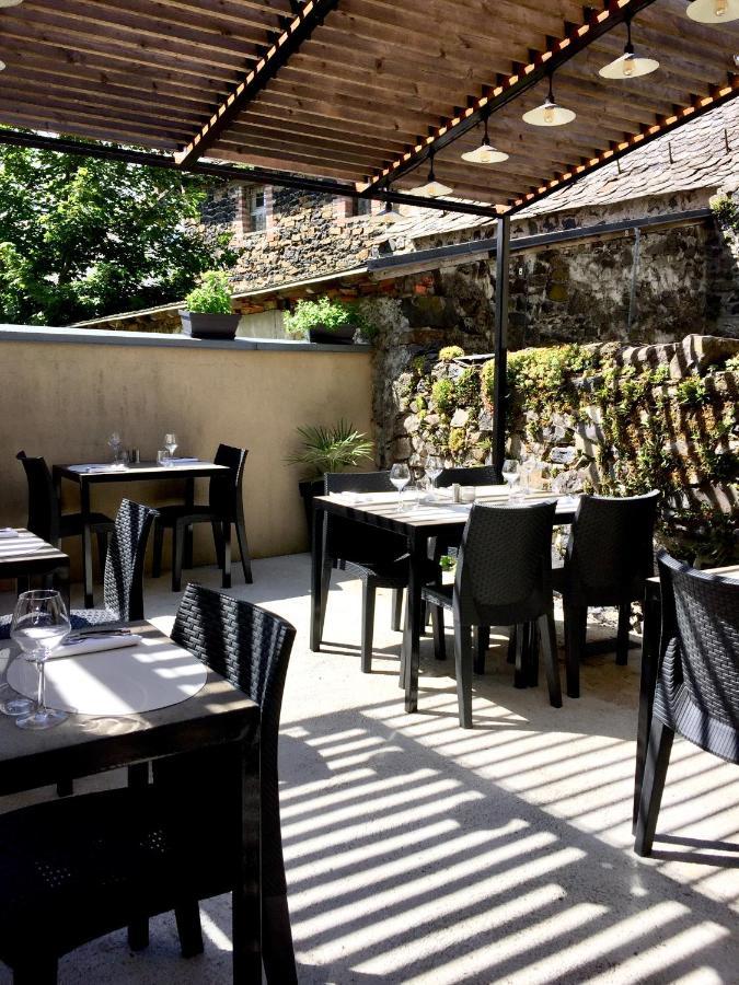 Hôtel Restaurant Le Bardière Laguiole Esterno foto